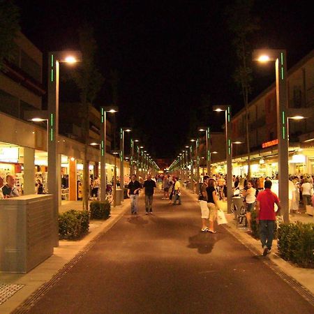 Nice Apartment A Few Steps From The Beach Bibione Exterior photo