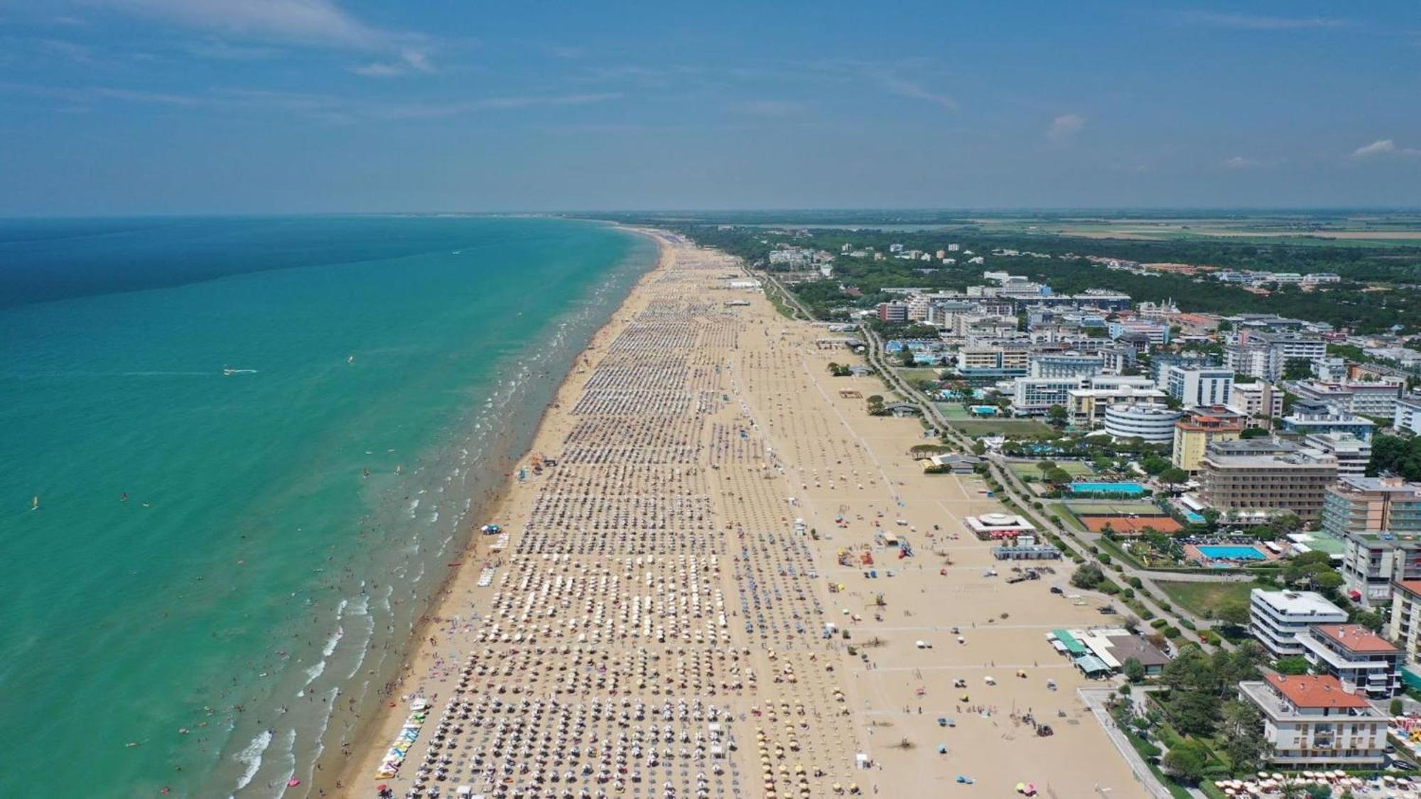 Nice Apartment A Few Steps From The Beach Bibione Exterior photo