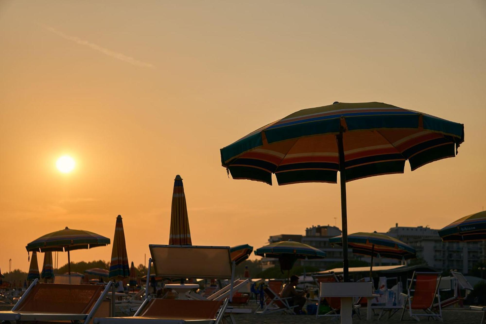 Nice Apartment A Few Steps From The Beach Bibione Exterior photo