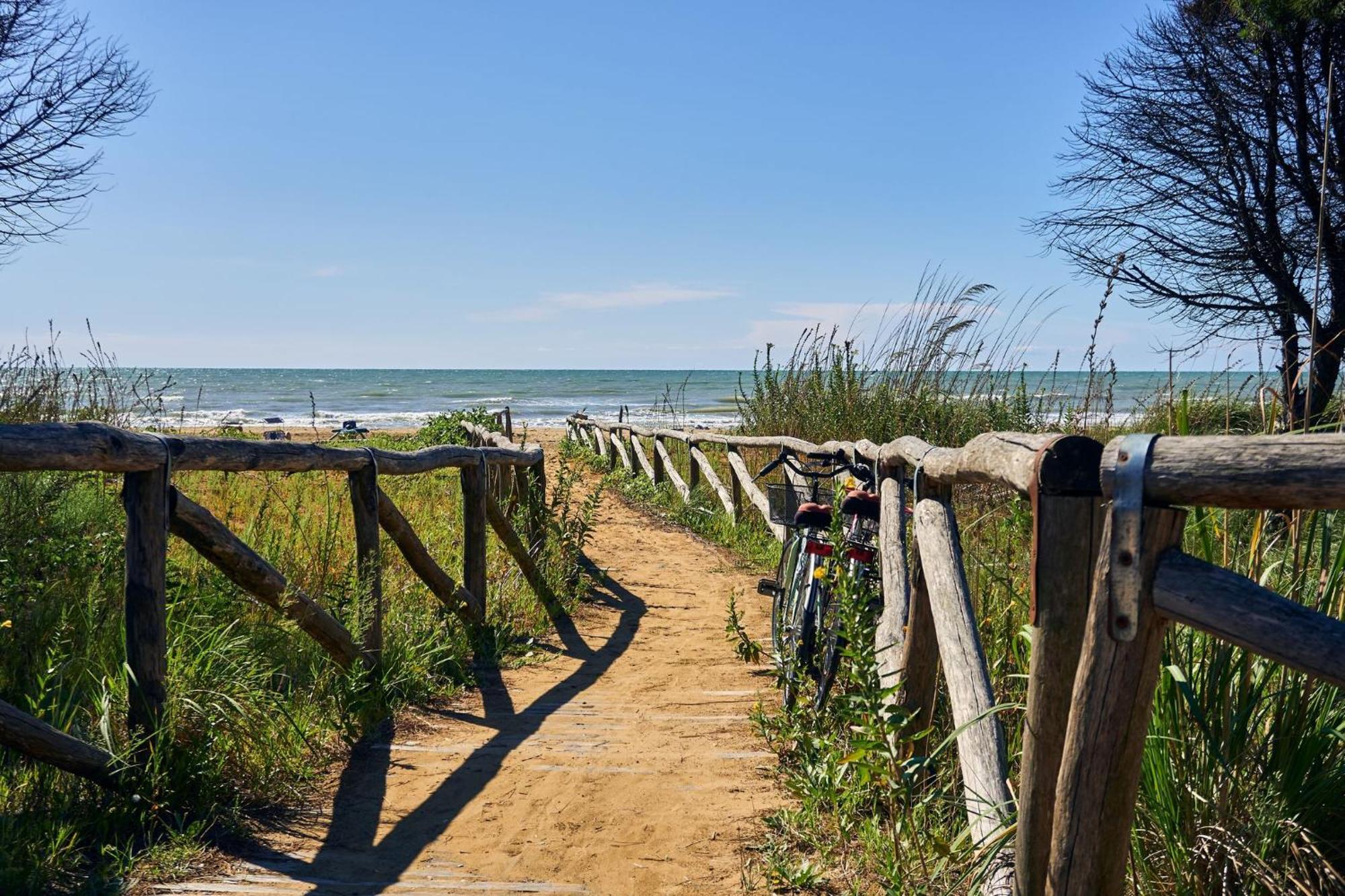 Nice Apartment A Few Steps From The Beach Bibione Exterior photo